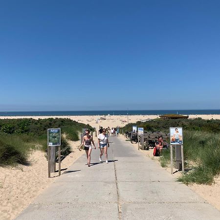 Dijkhofje, Dichtbij Strand, Zee En Meer. Vrouwenpolder Luaran gambar