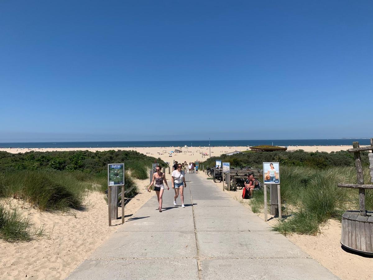 Dijkhofje, Dichtbij Strand, Zee En Meer. Vrouwenpolder Luaran gambar